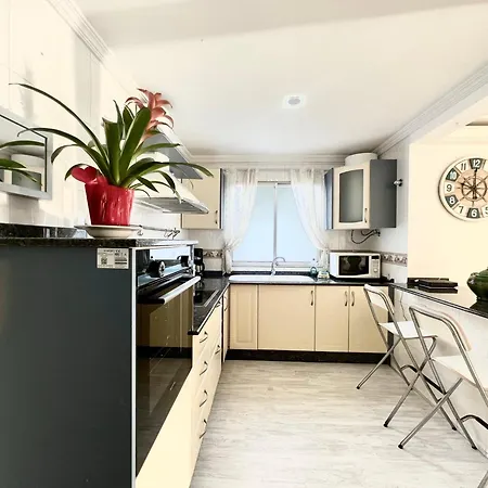 Cary's Apartment